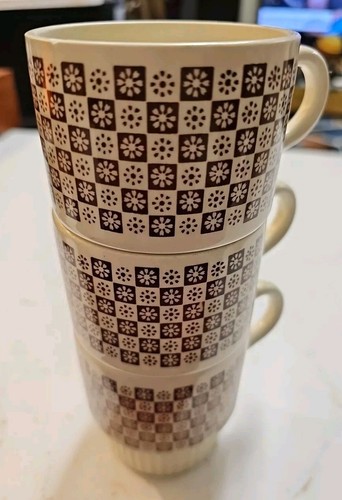 McCoy Brown Square Daisy Stacking Mugs Set of 3 Made In USA Vintage - Picture 3 of 9