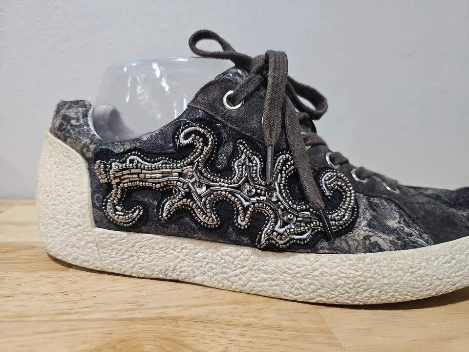 Zapatillas de entrenamiento planas NYMPHEA gris satinado con lentejuelas ASH Foto 4 de 4