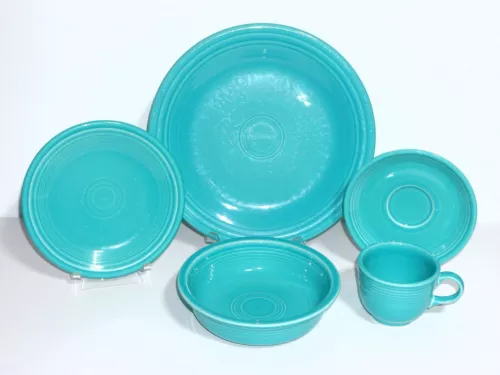HOMER LAUGHLIN FIESTA TURQUOISE BLUE DINNERWARE 5-PC PLACE SETTING