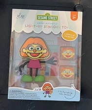 Sesame Street Glo Pals Water Activated Autism Sensory Development Toy