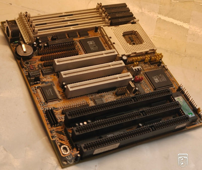 TOP Socket 3 *EDO* Lucky Star LS-486E Motherboard (Rev С)  + 16 MB RAM & Bonus