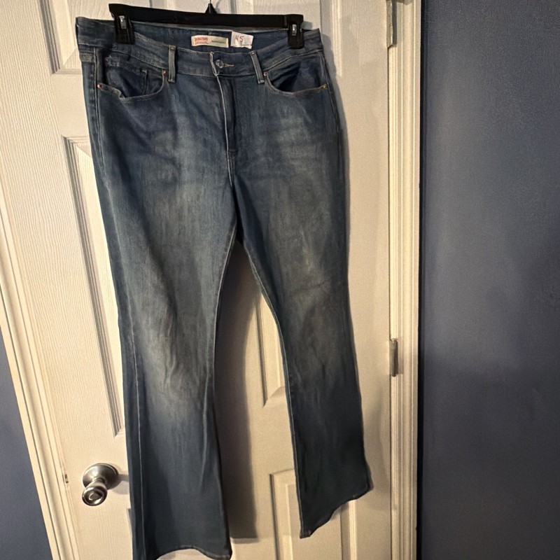 Women’s Boot Cut Jeans Size 14