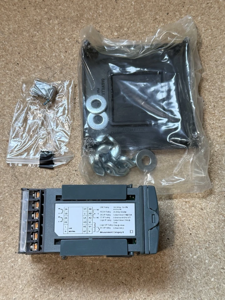 INVENSYS EUROTHERM 3216/CC/VH/RRXX/R/XXX/G/ENG TEMPERATURE CONTROL MODULE - Image 3 of 4