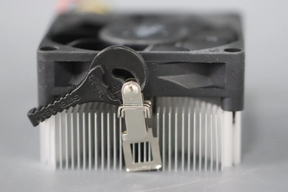 AMD APU A8-9600 AM4 RET - Image 2 of 4