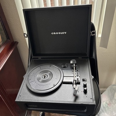 Crosley Voyager Vintage Portable Vinyl Record Player Turntable Bluetooth WORKING