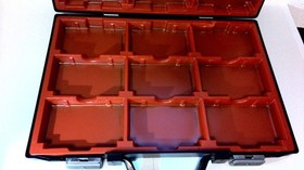 RARE 90s Nintendo Famicom Cartridge Briefcase Super Mario Bros. Edition RETRO