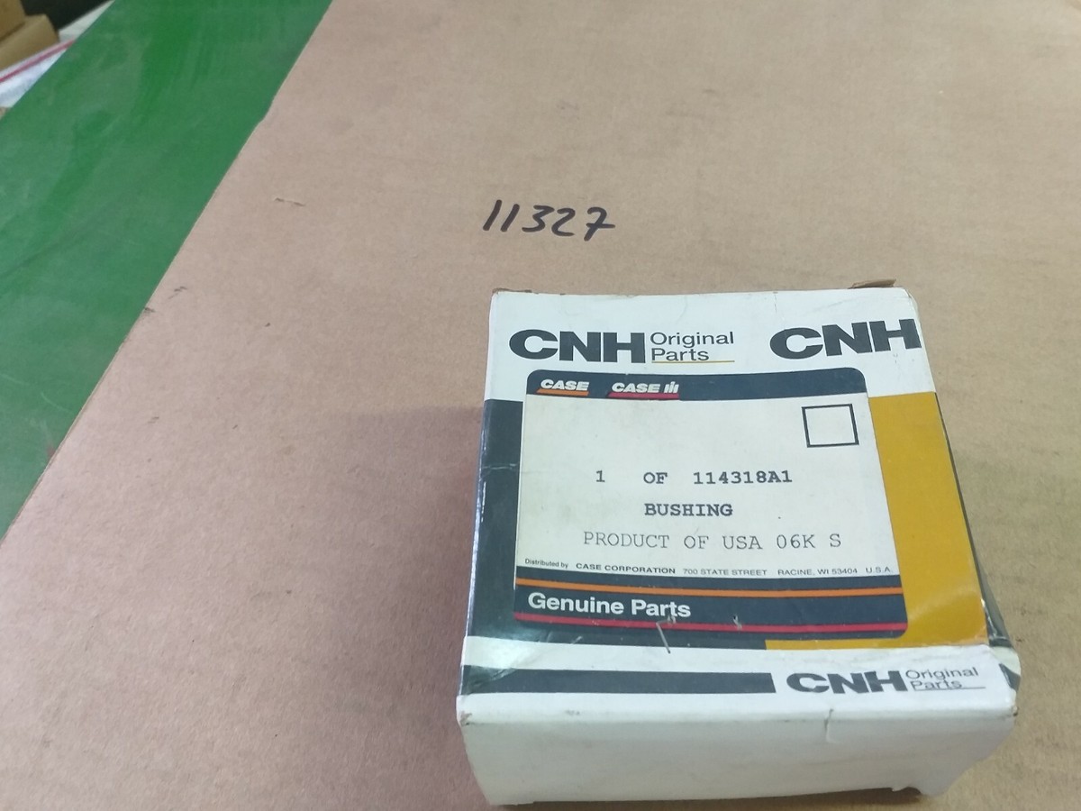 パーツ ID81 18k NOS TRACTOR PARTS 114318A1 BUSHING,80.19mm ID x 90mm OD x