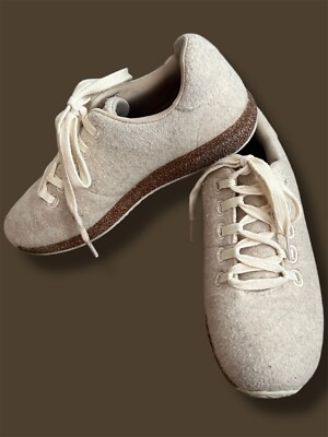 Madden Girl Catch Oat Felted  7.5 Lace Up Comfort Sneakers