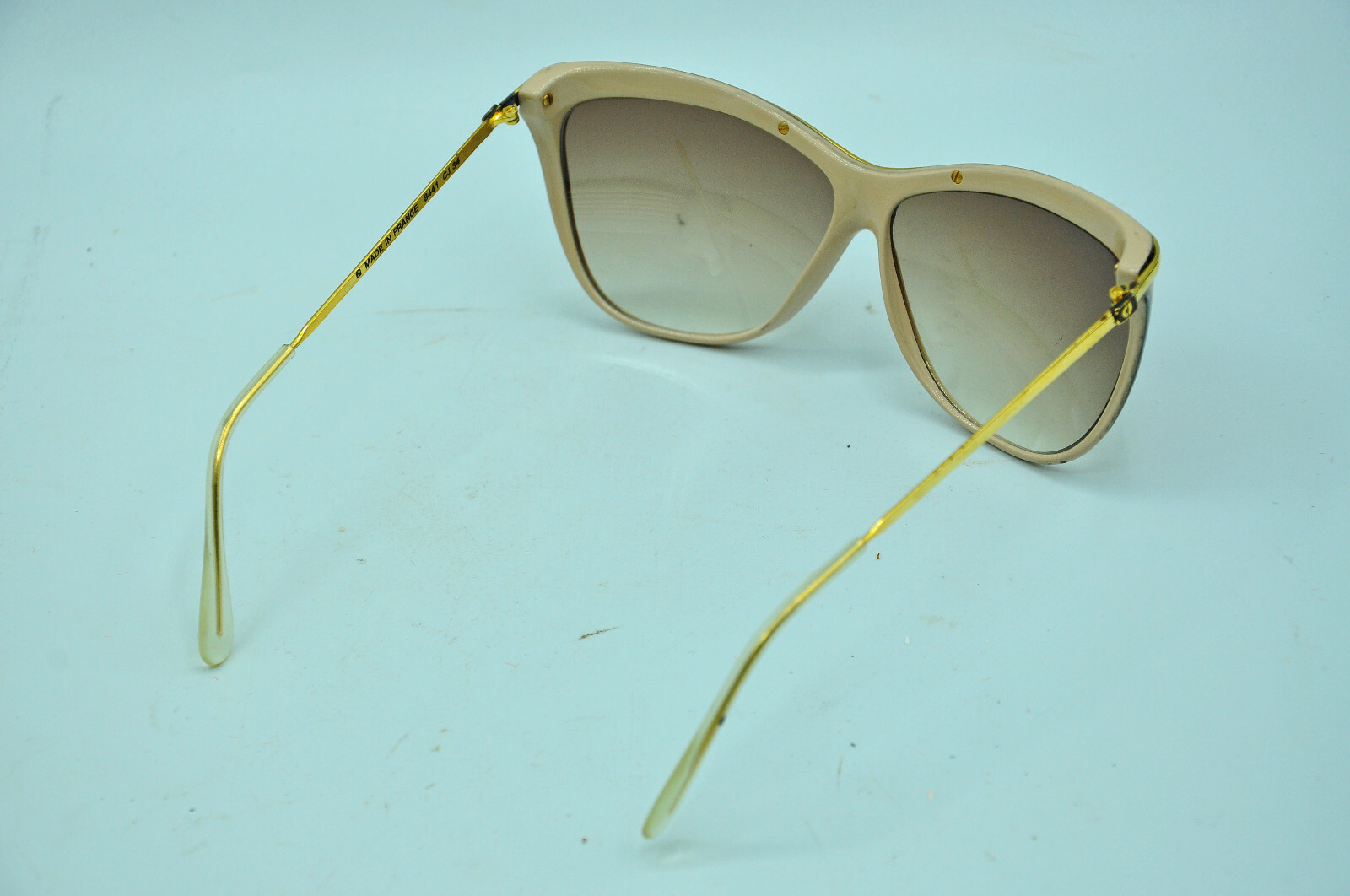 Lunettes De Soleil Diesel Noir – Verres Verts, Monture Ronde Métal/plastique – Neuf Sans étiquette