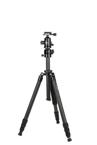 Kenro Karoo Ultimate Travel Tripod Kit (Carbon Fibre) Light Weight - KENTR401C - Picture 1 of 12