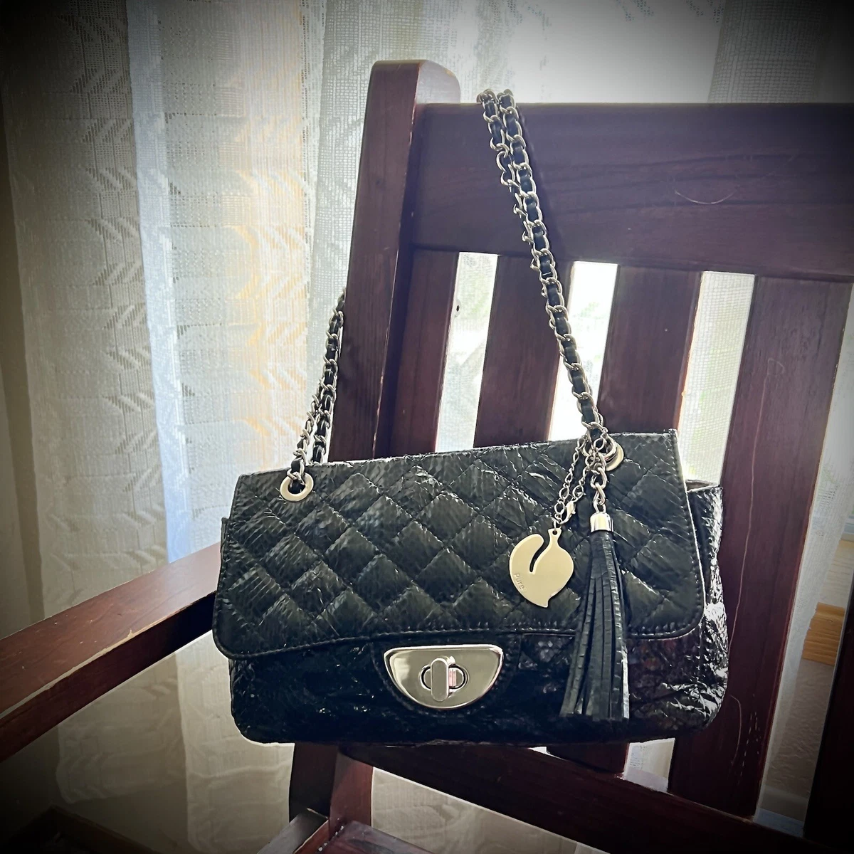 chanel quilted bag with chain strap shoulder