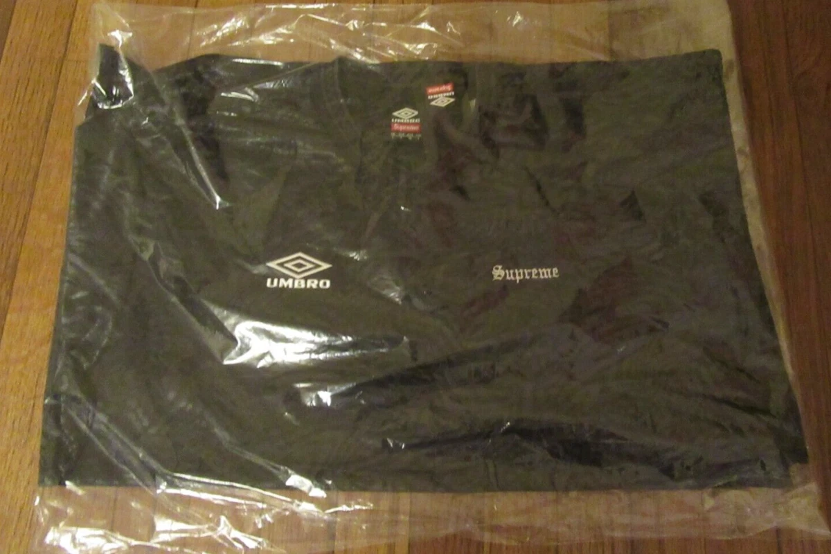 Supreme Umbro Jacquard Animal Print Soccer Jersey Size Large Black SS23 New 2023