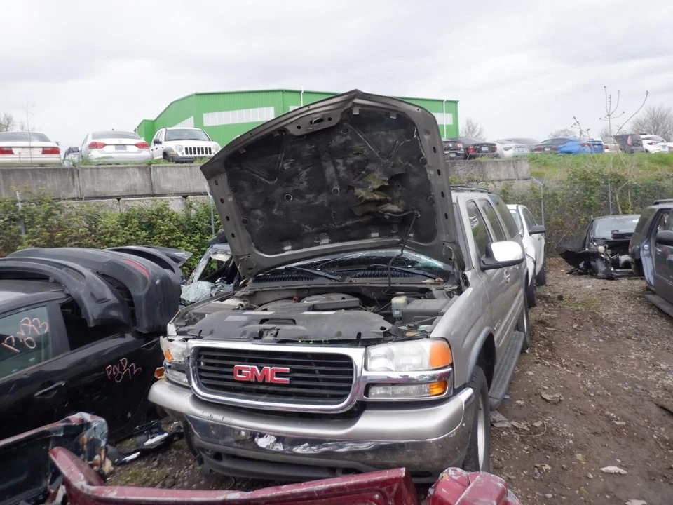 Columna de dirección usada se adapta a: 2001 Gmc Yukon XL 1500 cambio de columna exc. Grado Denali Foto 3 de 4
