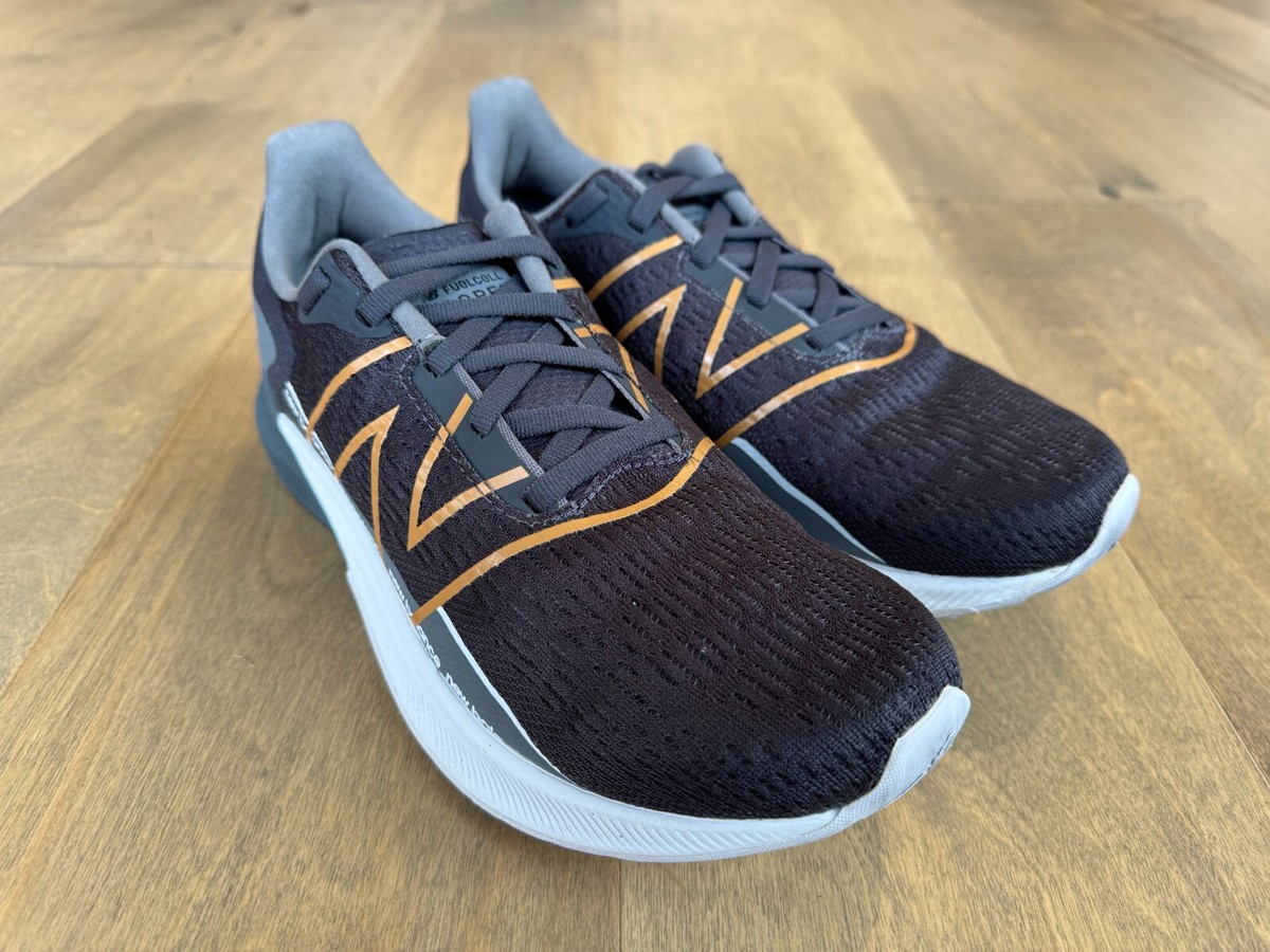 New Balance FuelCell Propel V2 WFCPRCG2 Black Running Shoes