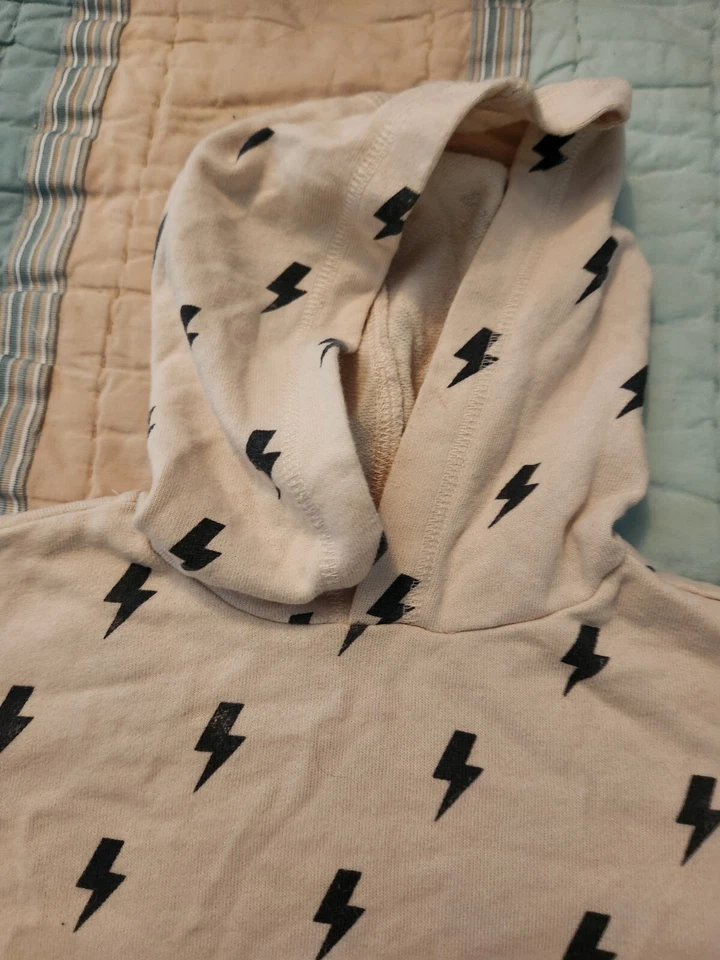 Grayson Mini Boys Size 4T Lightening Bolt Sweatshirt Hoodie & 5T Short Set - Image 2 of 4