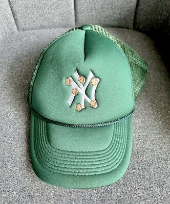 Vintage New York Yankees Trucker Hat Chocolate Chip Cookies Vintage New York Yankees Trucker Hat Chocolate Chip Cookies