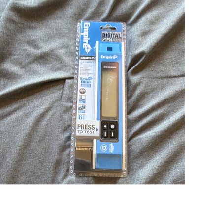 Empire 6'' Auto-Calibrated Digital Magnetic True Blue Level EMPIRE LEVEL E2912
