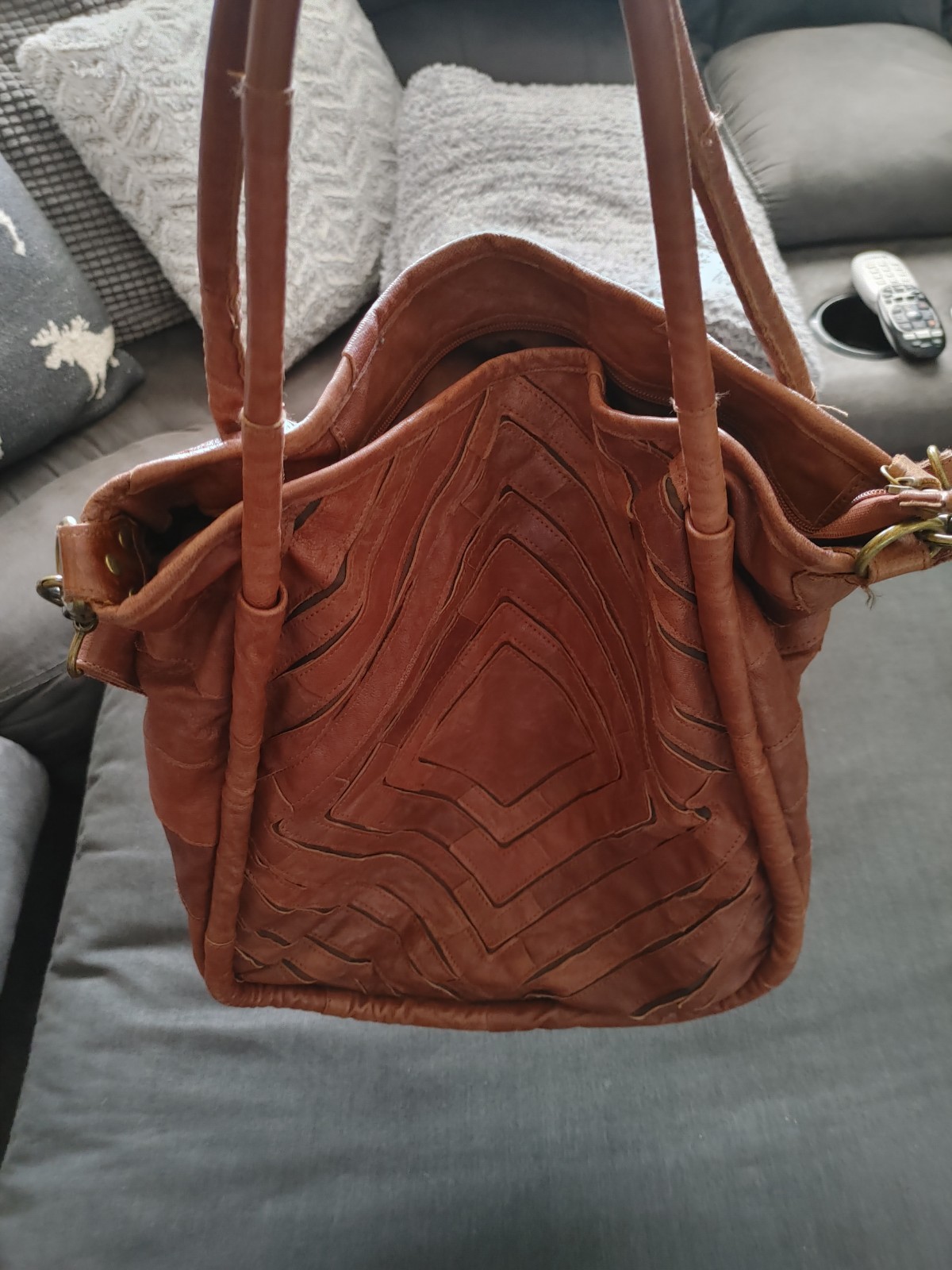 LOST & FOUND  BROWN PREMIUM LEATHER PATCHWORK CRO… - image 4