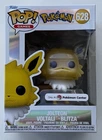Funko Pop! Jolteon 628 Pearlescent Pokemon Center Exclusive w/ Protector