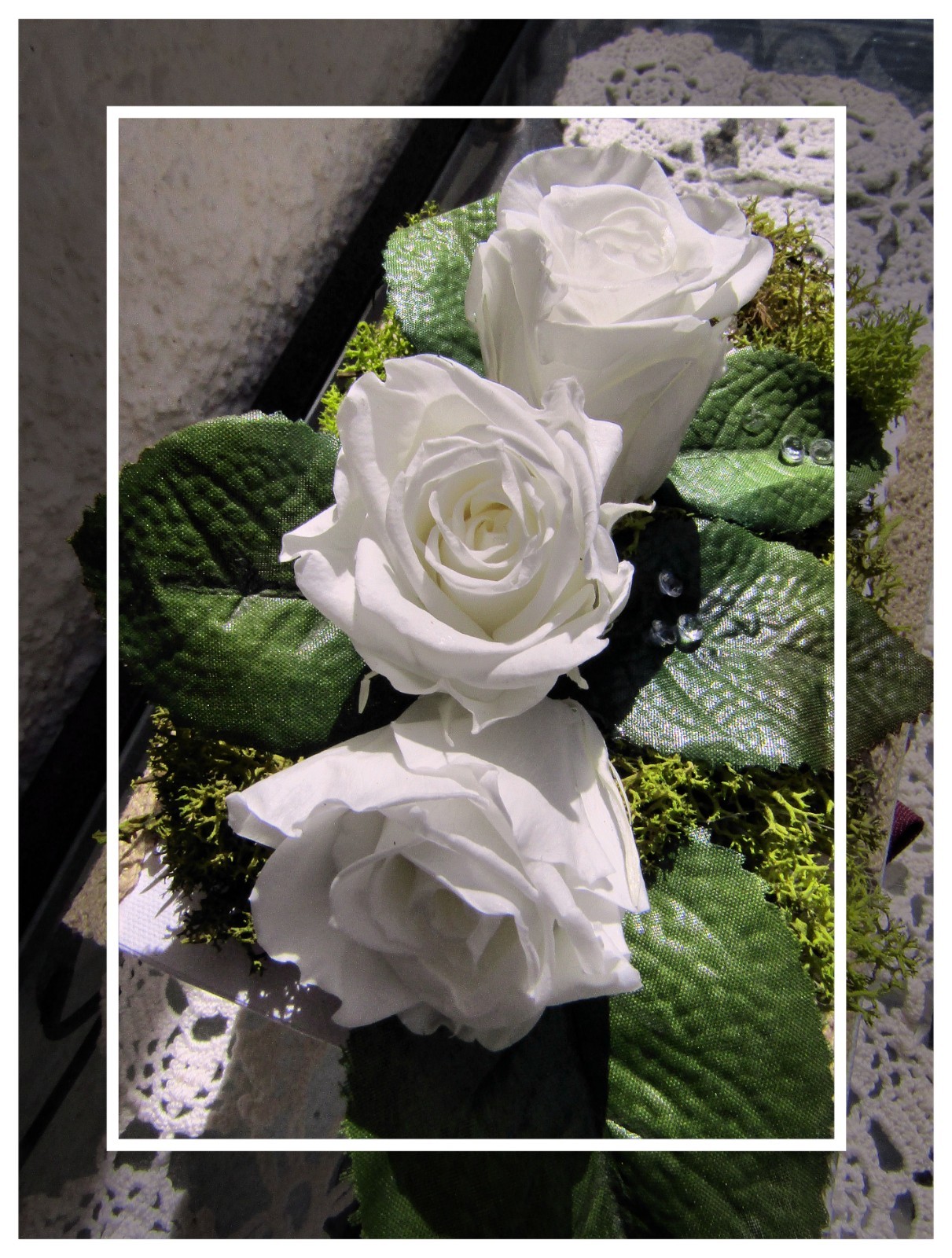Coffret à bijoux roses éternelles blanches pour décoration de coiffeuse chic - 2