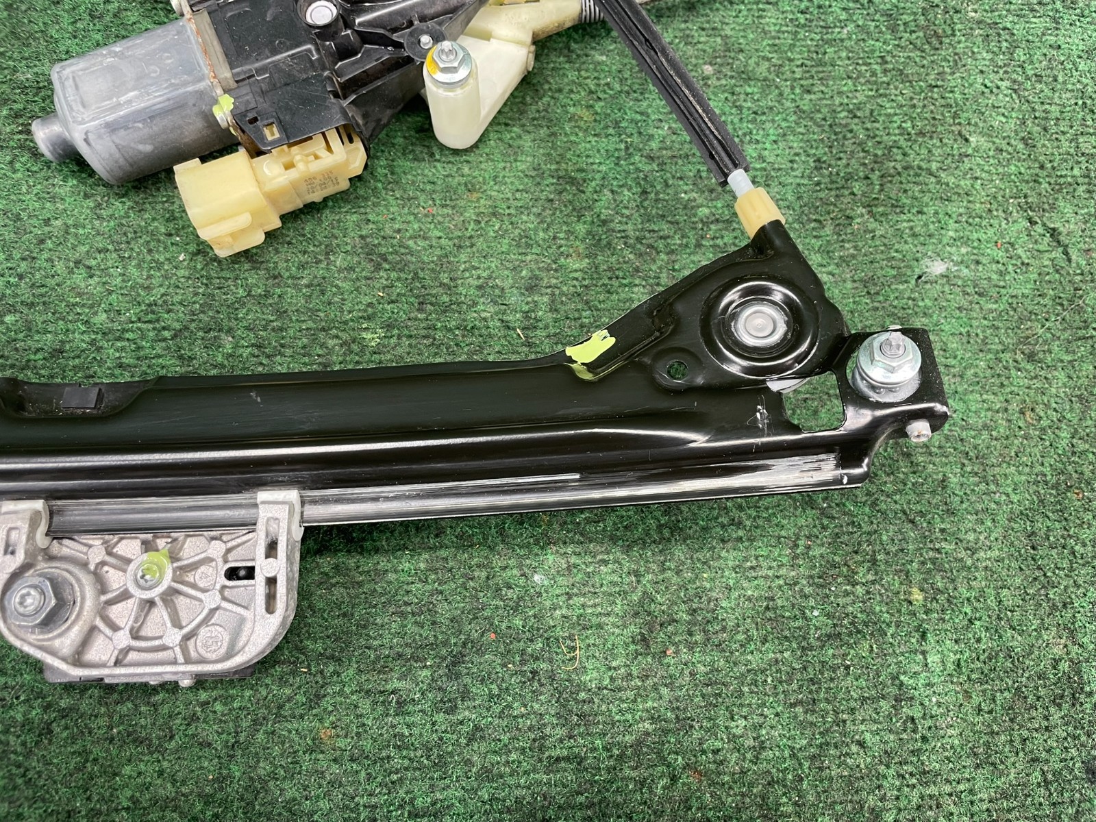 🛑 2014-2017 Maserati Ghibli Front Left Side Door Window Regulator Motor OEM