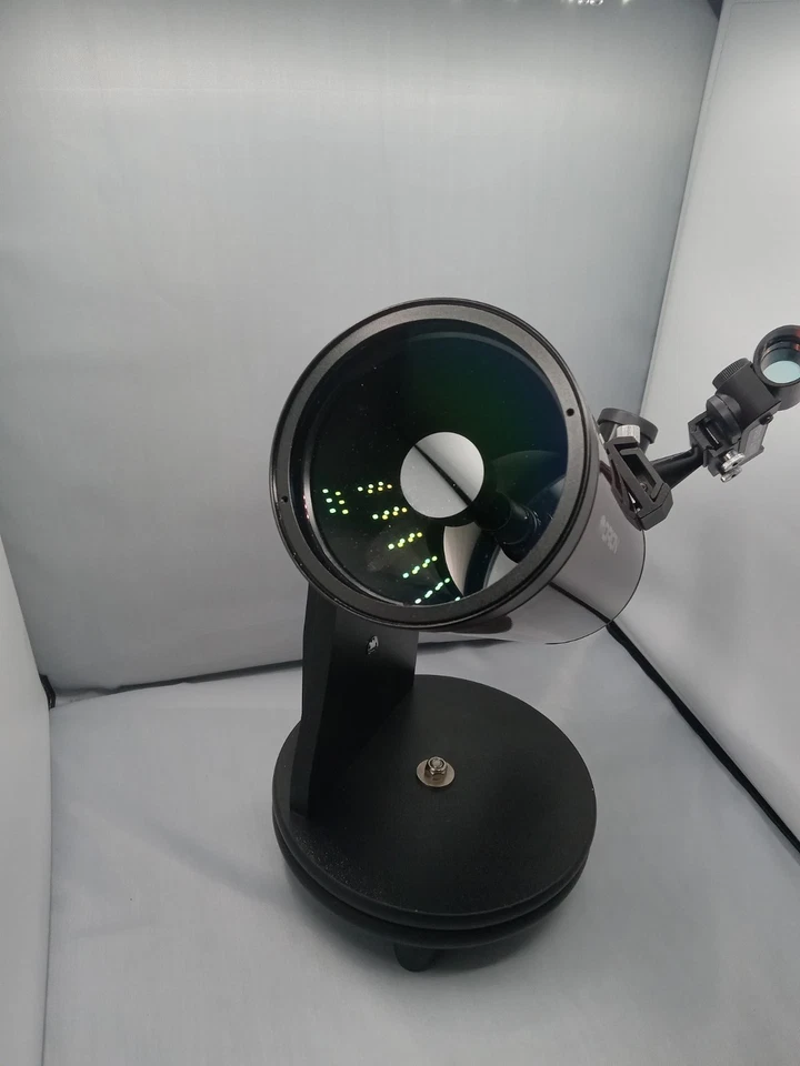 Orion EZ Finder II Telescope Some Scratches On Side And Lens Cover.  - Image 4 of 4