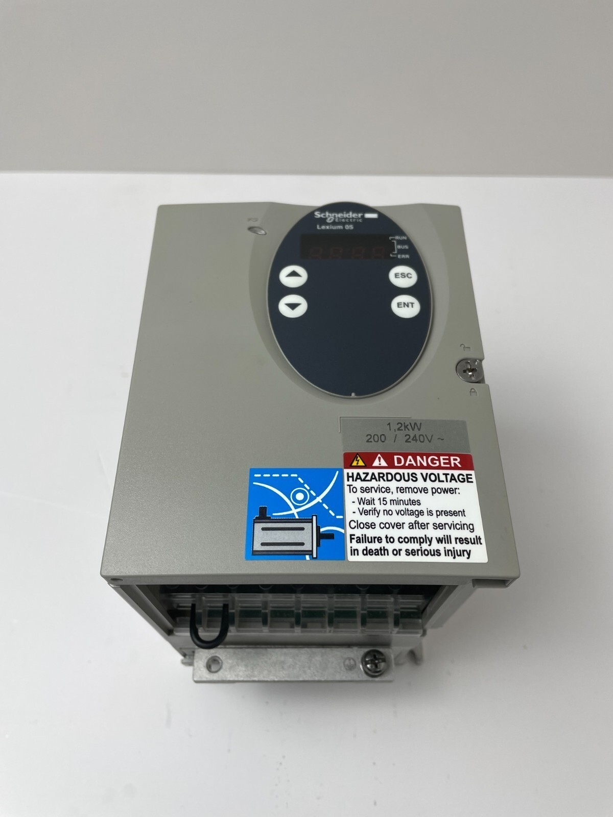 1PCS Lexium 05 Used&Tested100% LXM05AD17M2 Schneider Servo Drive by DHL