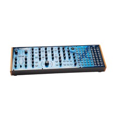 Behringer PROTON Paraphonic Semi-Modular Anal...