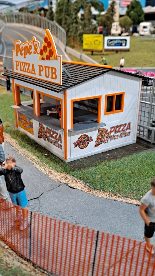 1/32 Scale Concession Building - Pepe's Pizza Pub - Scalextric Carrera SCX - Image 4 of 4