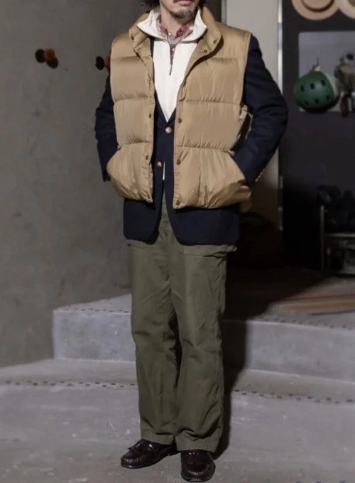 Vintage 80s LL Bean Puffer Vest L Goose Down Tan Made USA Gorpcore Streetwear - Image 4 of 4