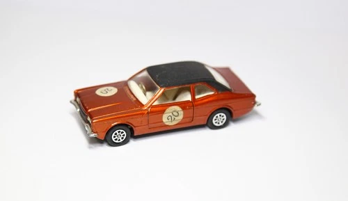 Corgi 313 Ford Cortina GLX Graham Hill - Good Vintage Original Model