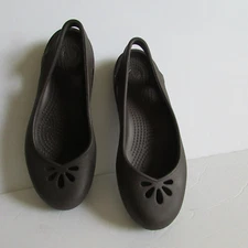 Crocs  Alice Sling Back Mary Jane SandalS  BROWN  Flats Size 5/WOMENS/GIRLS
