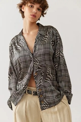 URBAN OUTFITTERS UO Supernova Souvenir Button Down Shirt S Long Sleeve AOP