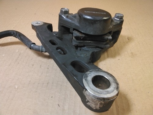 1998 Yamaha YZF600 R Good Rear Brake Caliper Bracket & Pads 600 YZF 600 97-07 - Picture 3 of 11