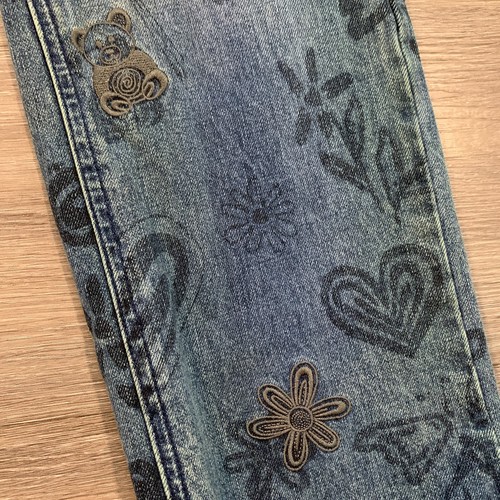 BDG Cowboy Jeans Womens 27x29 Blue High Rise Butterfly Yin Yang Panda Hippy - Picture 9 of 18
