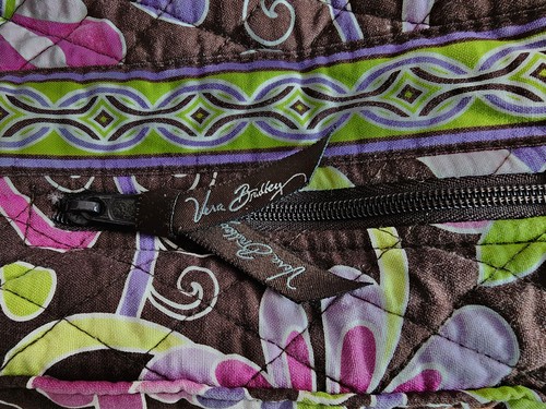 VERA BRADLEY LISA B Hobo Bag ~ Purple Punch ~ Nice Pre-owned Condition. - Picture 5 of 5