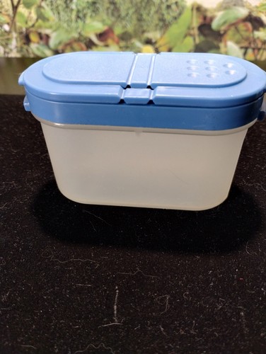 Tupperware Small Spice Shaker Blue Modular Mate 1843-18 - Picture 7 of 9