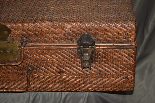 Koffer, China, Holz, Bastgeflecht, Metallbeschläge, antik, 71x23x38cm - Bild 5 von 6