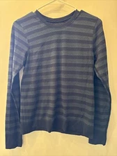 NICE! Lululemon Size 6 Breeze By Long Sleeve *Stripe in Black/Deep Coal