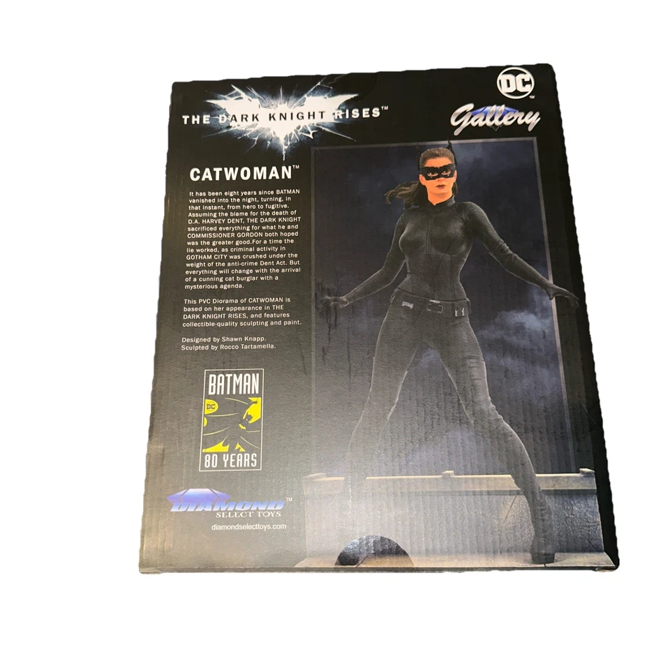 CATWOMAN DIAMOND SELECT GALLERY DC COMICS BATMAN DARK KNIGHT RISES PVC DIORAMA - Image 3 of 3