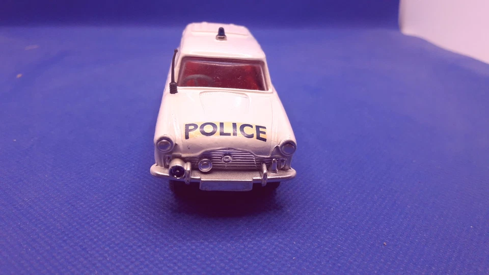 Corgi Toys 1/43 - Ford Zephyr Police Motorway Patrol Car - Cond. pari al nuovo - Immagine 3 di 4