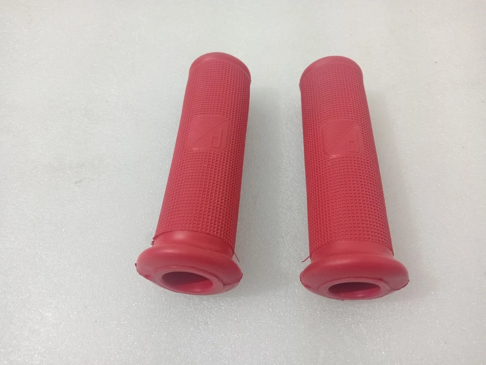 Vespa handlebar grips / handlebar grips Red VNB, VBA, VBB, GS 150-160 etc. Foto 4 de 4