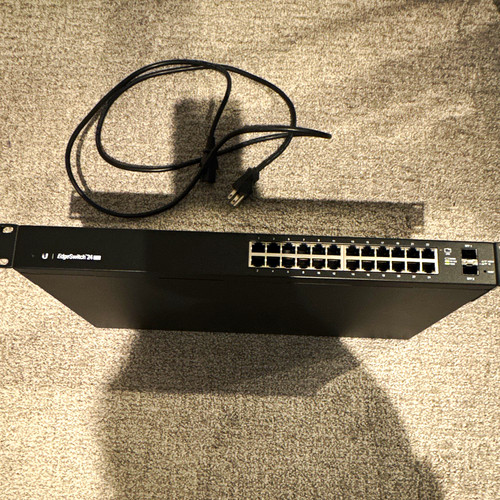 Ubiquiti Networks EdgeSwitch 24 Lite 24-Port Gigabit Managed Rackmount SFP