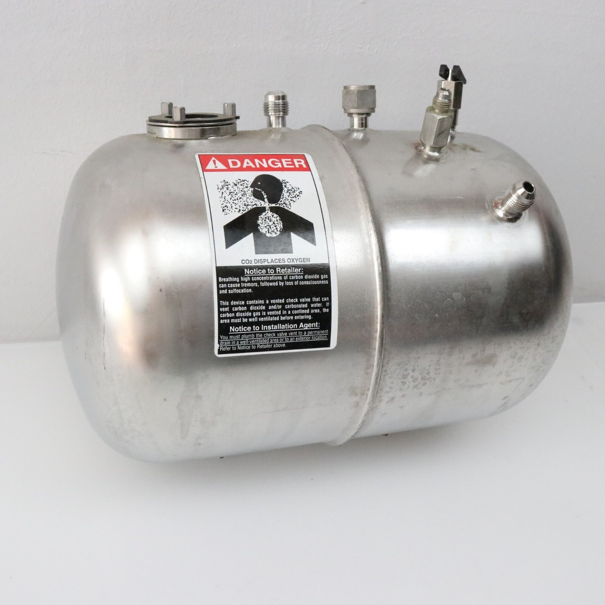 トイガン TTsM Carbon8 CO2 M45MCO Amazon.com: Carbon8 Sparkling Water Maker Machine, Home Soda
