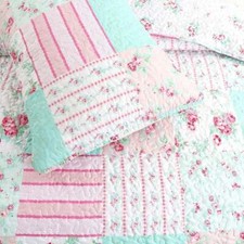 NEW  COZY COTTAGE PATCHWORK BLUE LIGHT AQUA GREEN PINK FLOWER SOFT QUILT SET