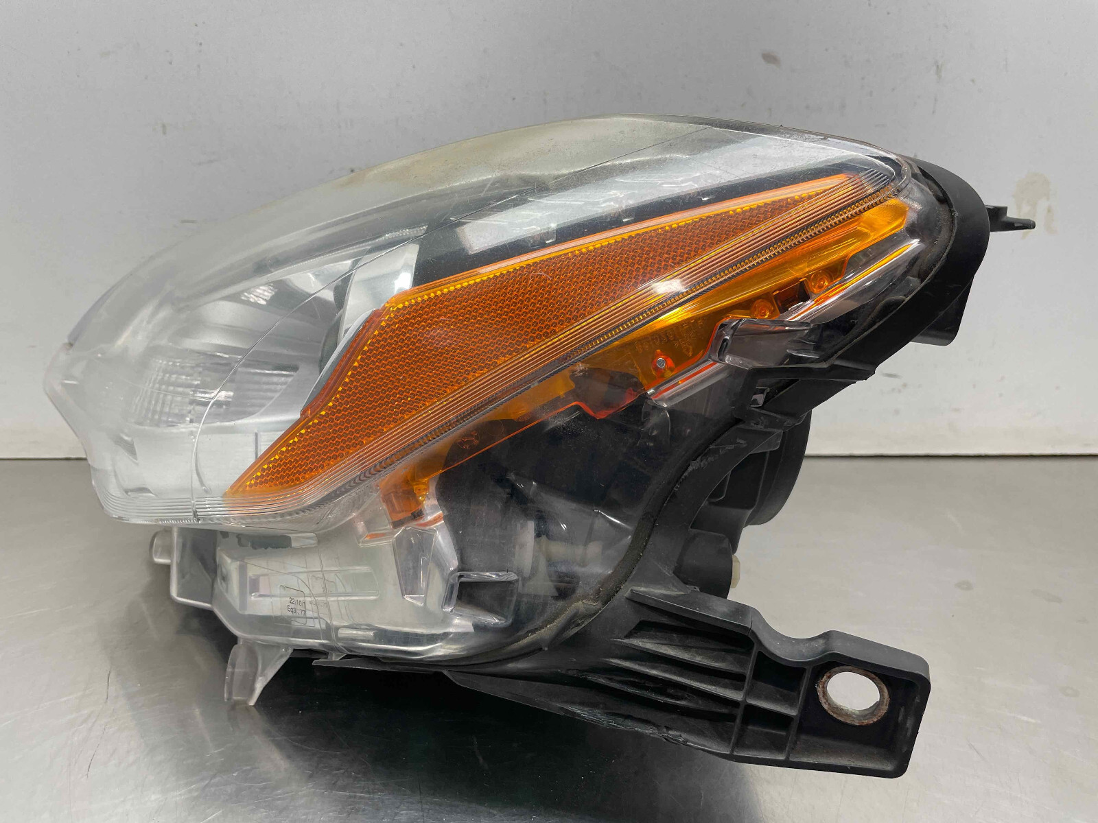 2014 Maserati Quattroporte S Q4 Driver Left Adaptive Headlight Lamp ID 670006569