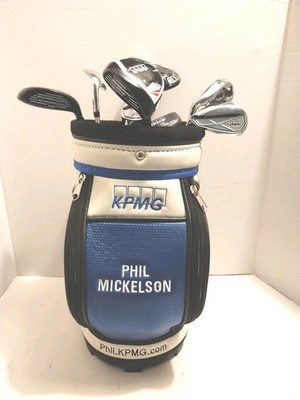 Phil Mickelson KPMG Commemorative Mini Golf Bag Set 11 Clubs W