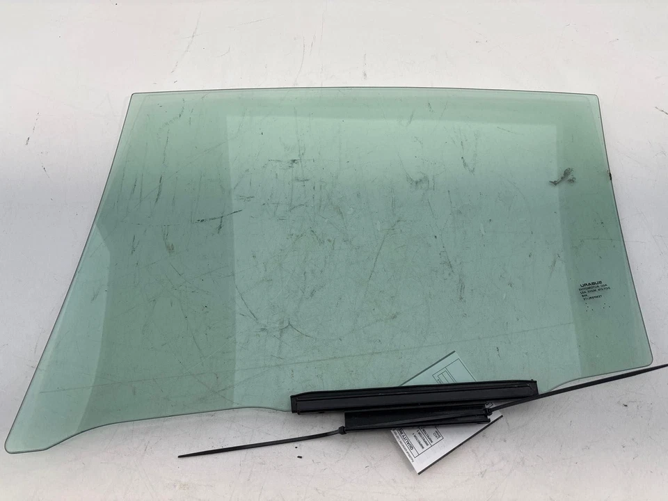 Subaru Impreza 2017-2023 puerta trasera derecha ventana cristal OEM Foto 4 de 4
