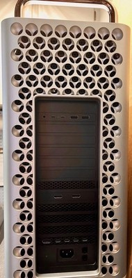2019 Mac Pro 3.3 GHz 12-Core Xeon W 32GB RAM 2TB SSD, Vega ll + W6600X MPX 