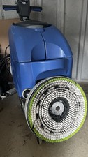 Numark TT3450T floor scrubber dryer